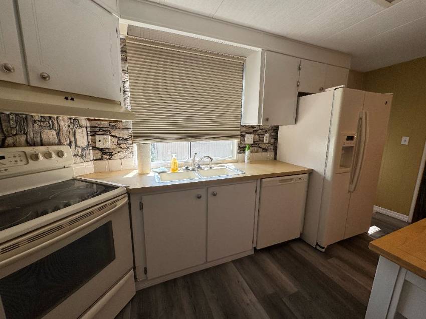 32 Ee Street a Lakeland, FL Mobile or Manufactured Home for Sale